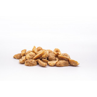 Dried caramelized peanuts
